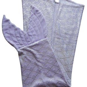 Pillowfort Mermaid Tail Wearable Plush Blanket Purple Metallic  25" Length: 49"